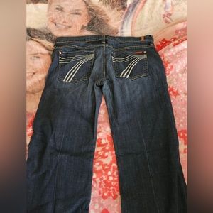 Seven for all mankind jeans. Very good condition.